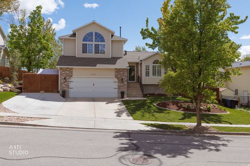 1245 Morning Sun Dr, Taylorsville, UT, 84123-4863 | Card Image