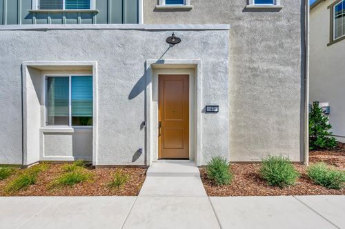 47-14545 Southpointe Dr, Folsom, CA, 95630 | Card Image