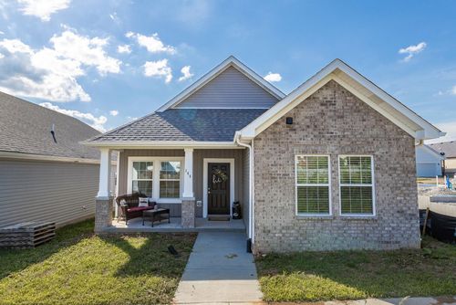 144 Mccowans Ferry Aly, Versailles, KY, 40383-8057 | Card Image