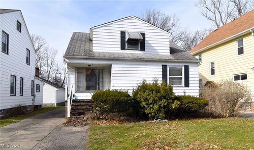 1040 Woodview Road, Cleveland Heights, OH, 44121 | Card Image