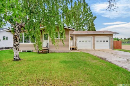 520 Caribou Crescent, Tisdale, SK, S0E1T0 | Card Image