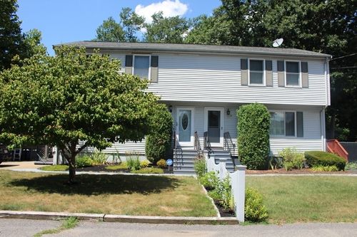 33-33 Crossman St, Taunton, MA, 02780-4402 | Card Image