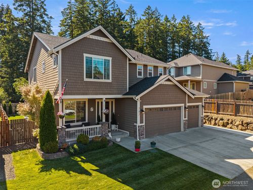 787 Nw Dresden Ct, Bremerton, WA, 98311-8536 | Card Image