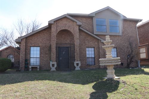 710 Cresent Drive, DeSoto, TX, 75115 | Card Image