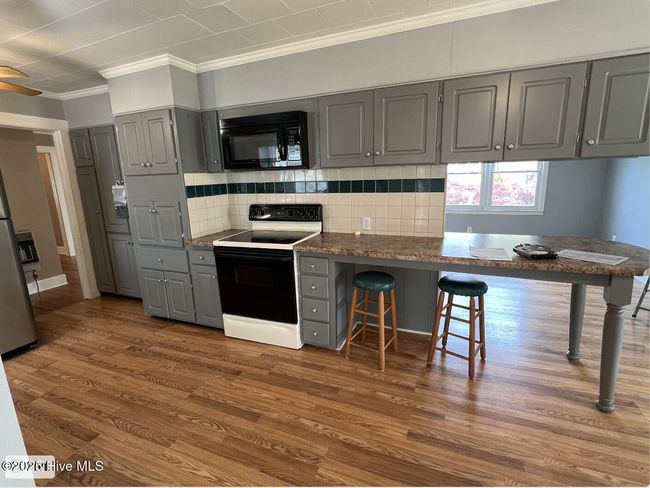 Kitchen | Image 4