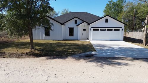 115 W Pauwela Ln, Bastrop, TX, 78602-6031 | Card Image