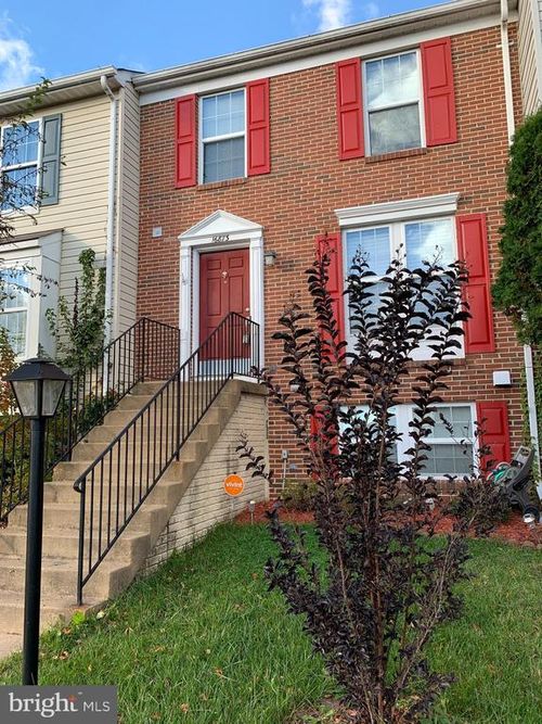 16873 Toms River Loop, DUMFRIES, VA, 22026-2182 | Card Image