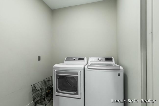 Laundry | Image 20