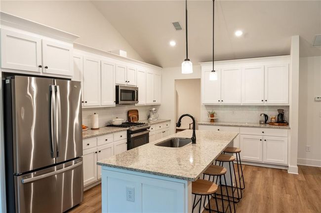 201 Advent Dr, House other with 4 bedrooms, 3 bathrooms and null parking in Winder GA | Image 9