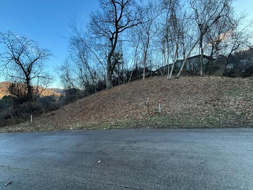 53 Rodeo Dr, WINONA, MN, 55987-5027 | Card Image