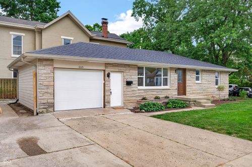 605 8th, Columbus, IN, 47201 | Card Image