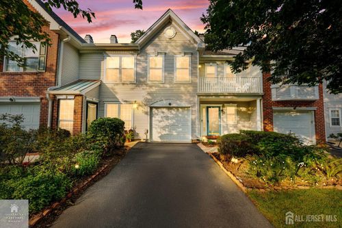 8 Henry Ct, Plainsboro, NJ, 08536-2038 | Card Image
