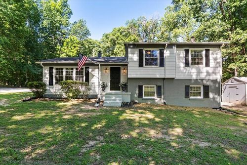 2829 Winningham Rd, Crewe, VA, 23930-2813 | Card Image