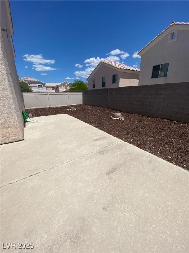 8004 Park Bench Ct, House other with 4 bedrooms, 3 bathrooms and null parking in Las Vegas NV | Image 15