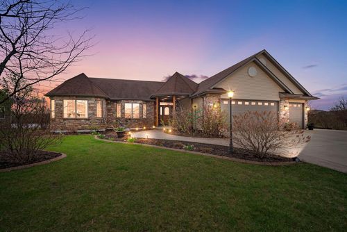 2203 Penbrook Drive, Mount Pleasant, WI, 53406 | Card Image