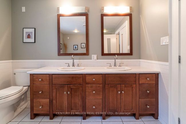 46 Giffin Rd, House other with 2 bedrooms, 3 bathrooms and 4 parking in Dundas ON | Image 21