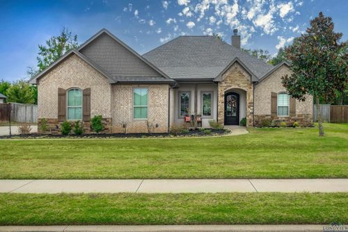 186 Circle Club Ln, Longview, TX, 75602-7403 | Card Image