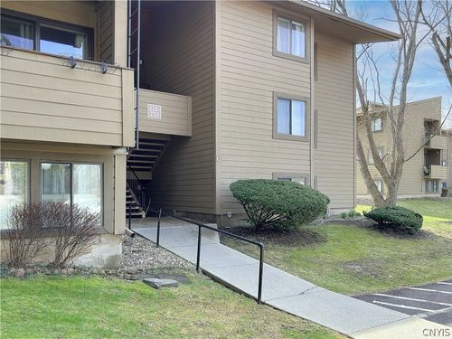 228 Watertree Dr, East Syracuse, NY, 13057-1930 | Card Image