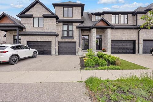256 Falconridge Dr, Kitchener, ON, N2K0C5 | Card Image