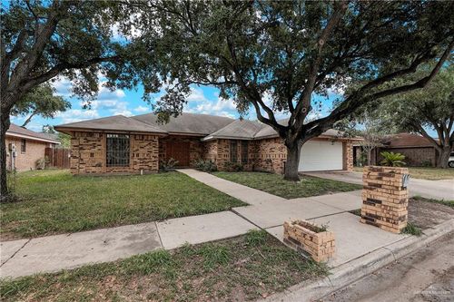 6904 N 33rd St, McAllen, TX, 78504-4931 | Card Image