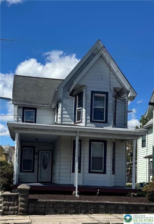 206 N 4th St, Lehightn Boro, PA, 18235-1508 | Card Image