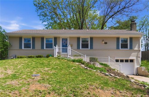 4921 N Askew Cir, Kansas City, MO, 64119-4722 | Card Image