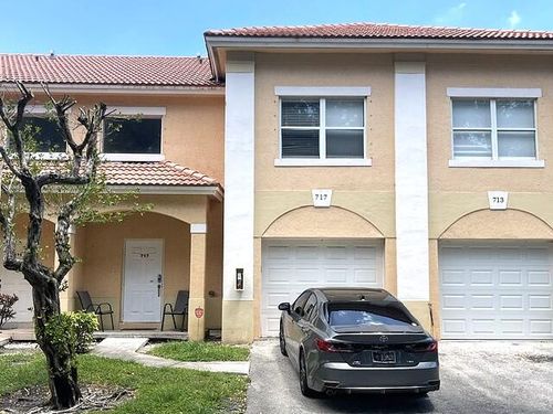 717 Talia Circle, Palm Springs, FL, 33461 | Card Image