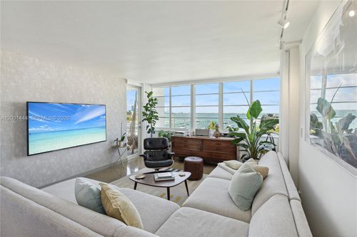 ph-e-1670 Lincoln Ct, Miami Beach, FL, 33139-3253 | Card Image