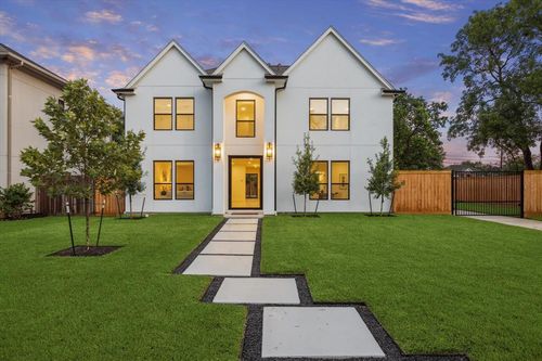 5005 Chestnut St, Bellaire, TX, 77401-3411 | Card Image