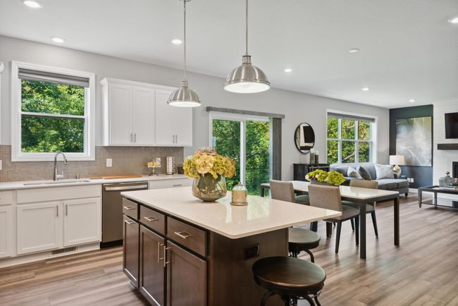 Photo of model home, actual features may vary | Image 15