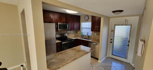 apt-211-9620 Sunrise Lakes Blvd, Sunrise, FL, 33322-1174 | Card Image