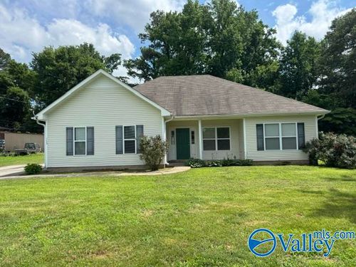 1386 Harvest Rd, Harvest, AL, 35749-9257 | Card Image