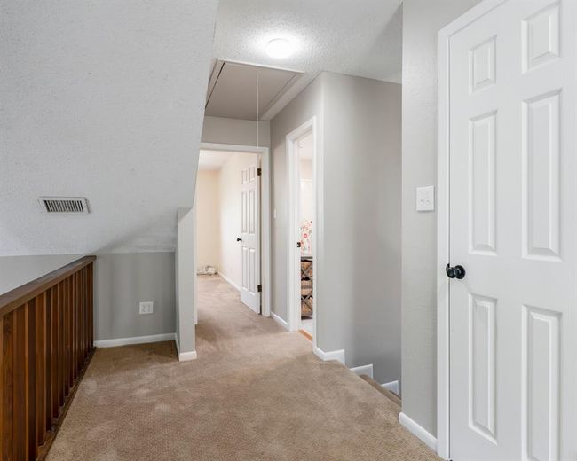Upstairs balcony area | Image 24