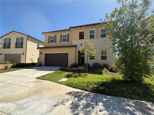 19042 Martino Ct, Santa Clarita, CA, 91350-3275 | Card Image