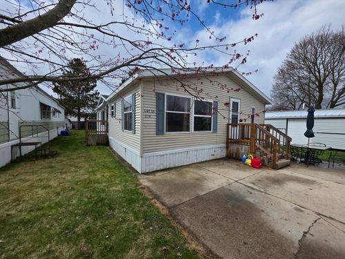 219 Circle Drive, Fremont, MI, 49412 | Card Image