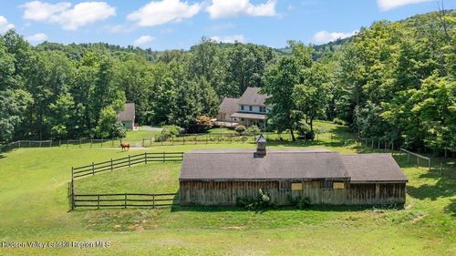 83 Donnelly Rd, Craryville, NY, 12521-5211 | Card Image