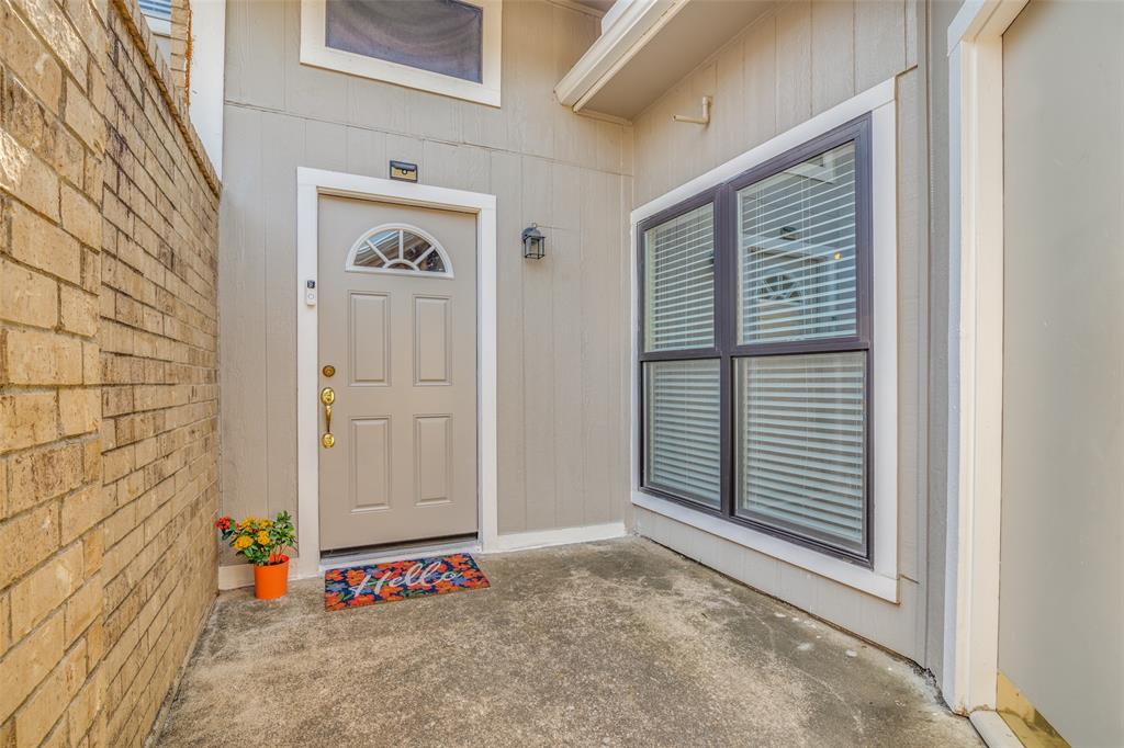 Mistymeadow Ct, Carrollton, TX 75006