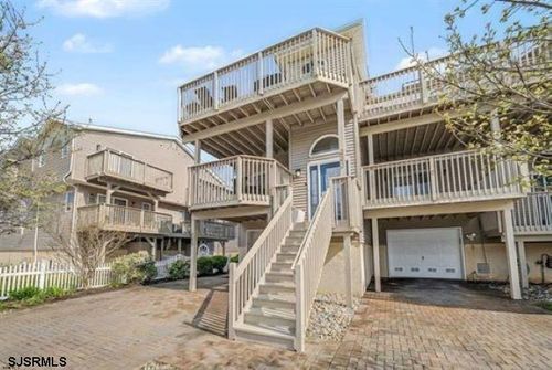 223 N Coolidge Ave, MARGATE CITY, NJ, 08402-1015 | Card Image