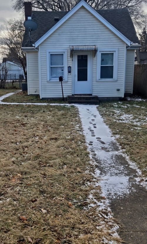 3610 19th Ave, Moline, IL, 61265-4405 | Card Image