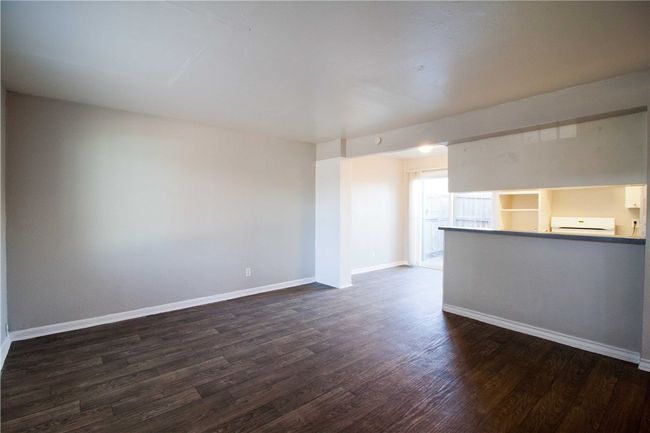 A25 - 2506 Manor Cir, Home with 2 bedrooms, 1 bathrooms and 1 parking in Austin TX | Image 9