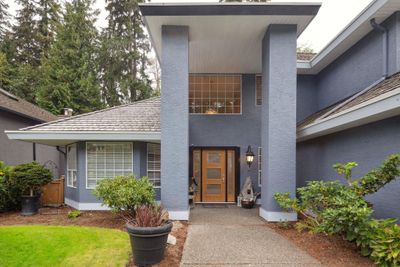 1631 Emerson Crt, House other with 4 bedrooms, 3 bathrooms and 2 parking in North Vancouver BC | Image 2