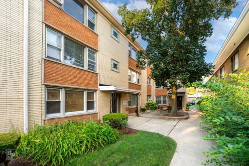 c2-3517 S Harlem Ave, Berwyn, IL, 60402-3234 | Card Image