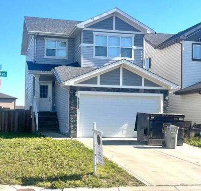 8878 85a Ave, House detached with 1 bedrooms, 2 bathrooms and 4 parking in Grande Prairie AB | Image 1