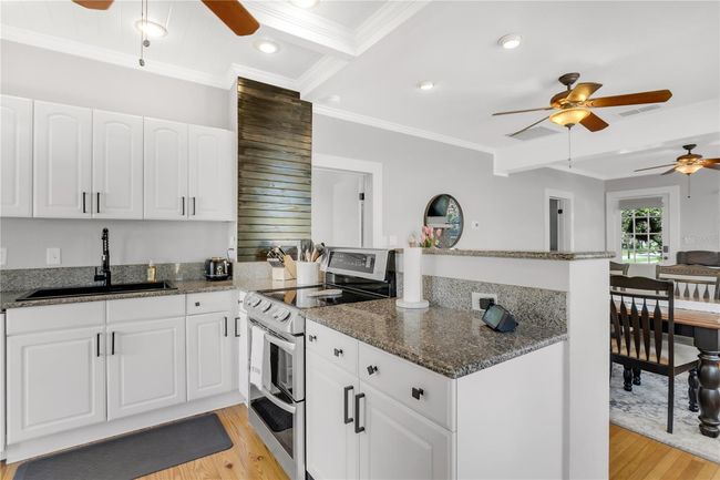 3220 W San Pedro St, House other with 2 bedrooms, 1 bathrooms and null parking in TAMPA FL | Image 17