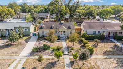 2260 W Mistletoe Ave, House other with 3 bedrooms, 2 bathrooms and null parking in San Antonio TX | Image 2