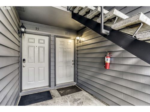 37-6745 Sw Scholls Ferry Rd, Beaverton, OR, 97008-5474 | Card Image