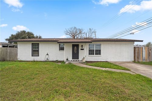 5801 Lucille Dr, Corpus Christi, TX, 78412-3422 | Card Image