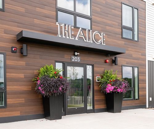 unit-304-203 Lowell St, Wilmington, MA, 01887-2984 | Card Image