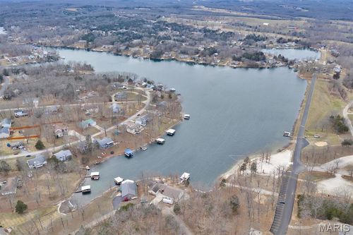 401 Bunker Hill Dr, De Soto, MO, 63020-4102 | Card Image