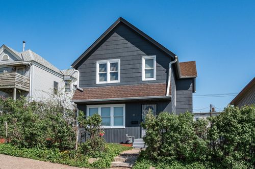 811 York Ave, Saint Paul, MN, 55106-3739 | Card Image